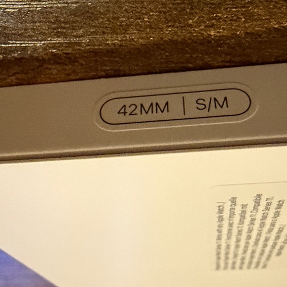 New Purple Apple Watch Band 38/40/41/42mm S/M - Picture 2 of 4